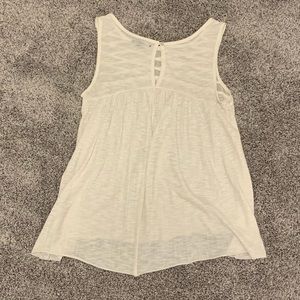 American Eagle Flowy Tank